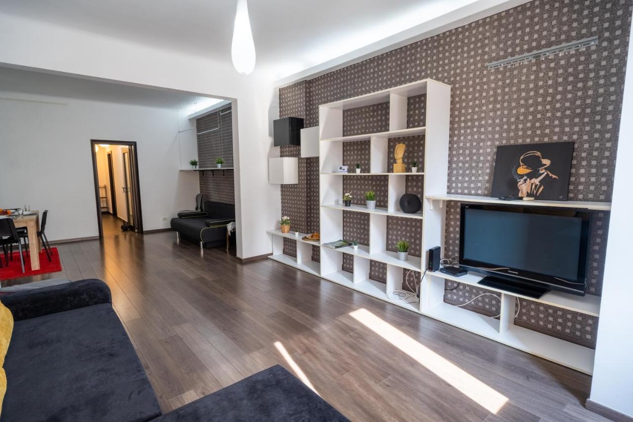 Cozy & Spacious Flat Near Victoriei Square Bucharest Exterior photo